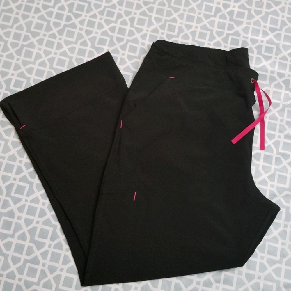 Smitten Hottie Women's Scrub Cargo Pants PXL
